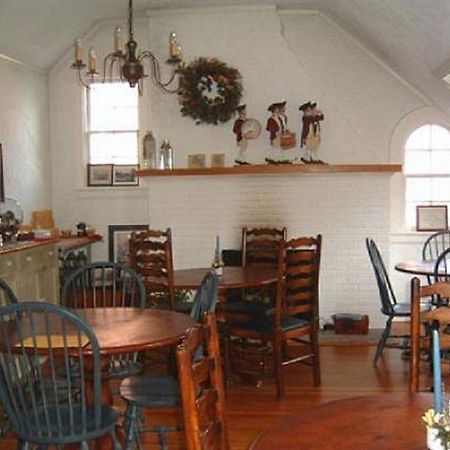 The Fife And Drum Inn Williamsburg Eksteriør billede